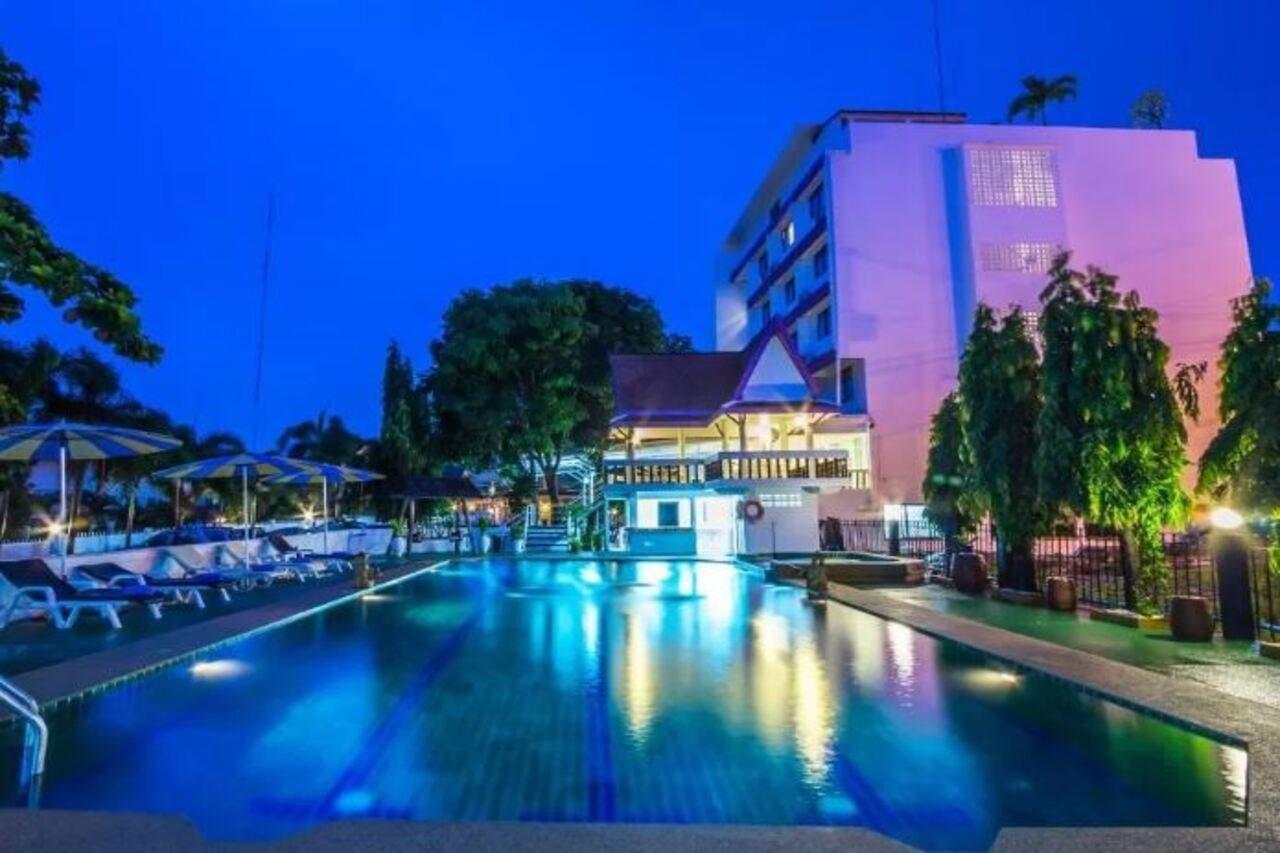 Hotel Zing Pattaya Exterior foto